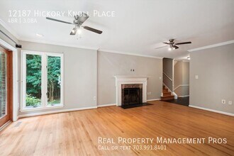 12187 Hickory Knoll Pl in Fairfax, VA - Building Photo - Building Photo