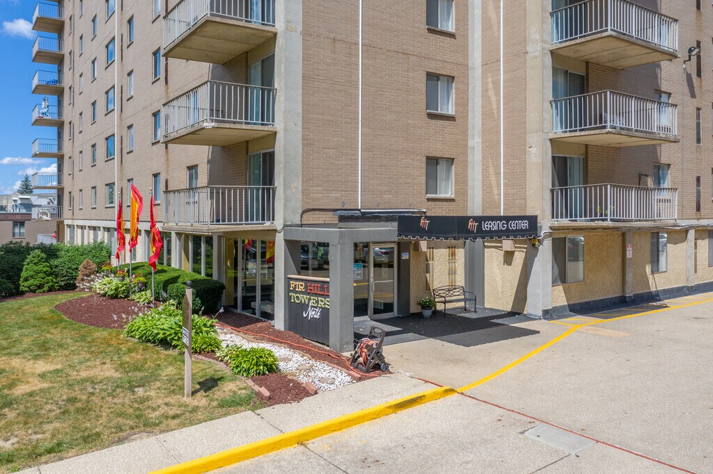 Fir Hill Towers Akron, OH Apartments