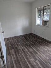 5935 Old Hwy 53 in Clearlake, CA - Building Photo - Building Photo