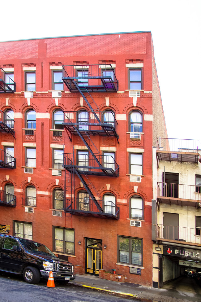 Lenox Hill in New York, NY - Foto de edificio - Building Photo