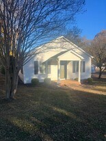 2301 S Ridge Ave in Kannapolis, NC - Building Photo