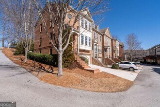 2117 Wylmoor Way in Smyrna, GA - Building Photo - Building Photo