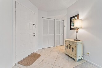 1605 S US Hwy 1, Unit F305 in Jupiter, FL - Building Photo - Building Photo