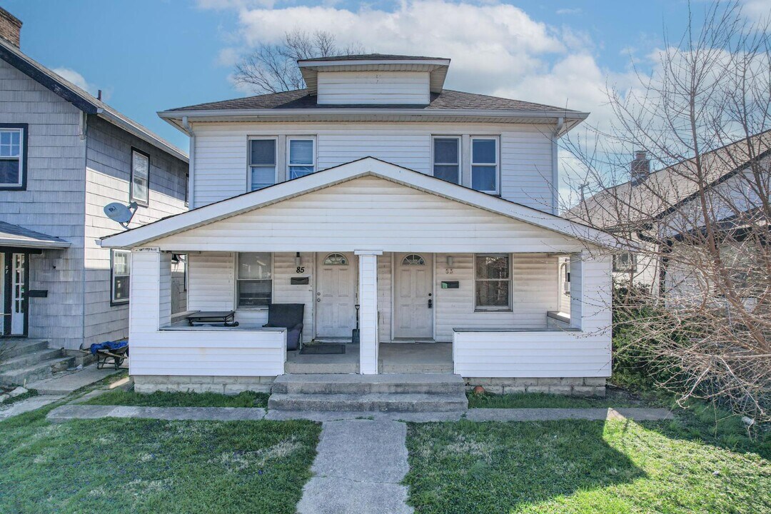 83 N Ewing St in Indianapolis, IN - Building Photo