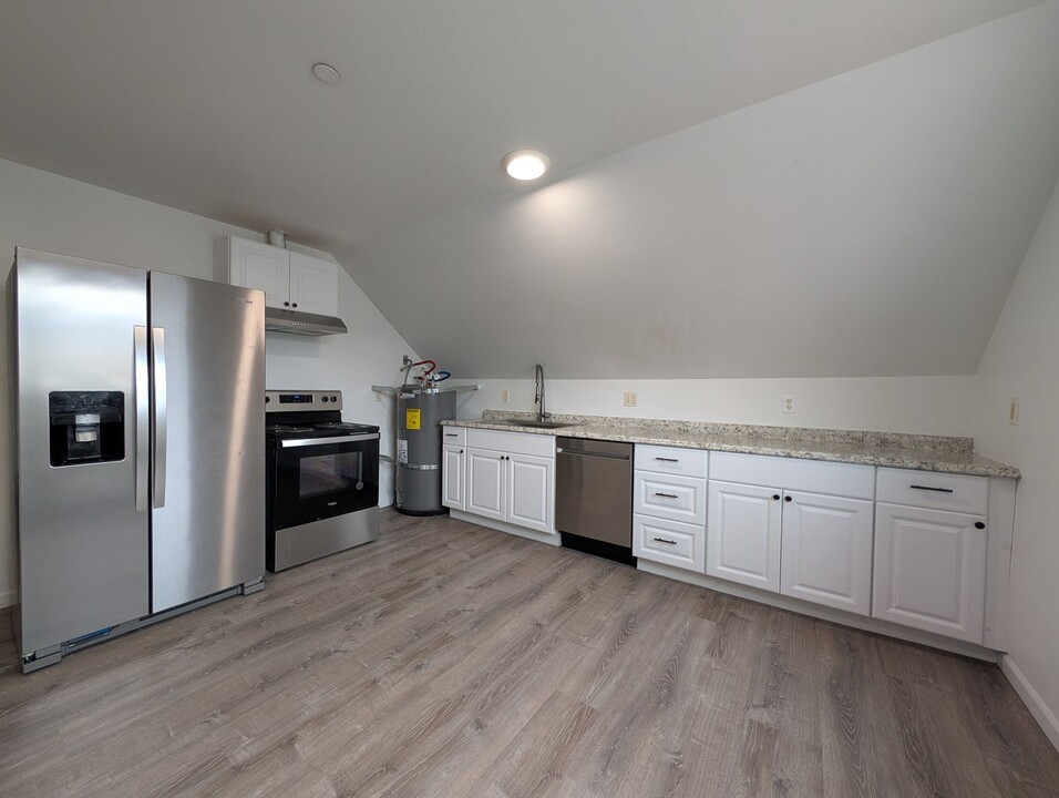 533 Methow St in Wenatchee, WA - Building Photo