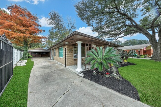 1930 Brimberry St in Houston, TX - Building Photo - Building Photo