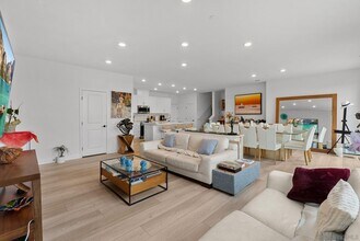 813 Mateo St in Chula Vista, CA - Building Photo - Building Photo