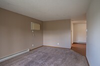 Briar Pointe in Fargo, ND - Building Photo - Building Photo