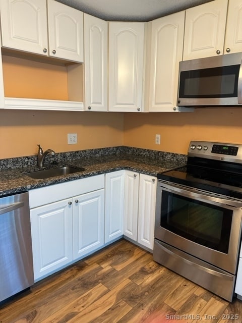 property at 585 Park Rd