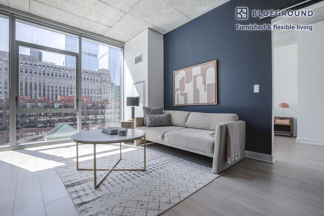 property at 311 W Illinois St