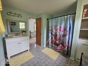 859 Mill St in Lucedale, MS - Foto de edificio - Building Photo