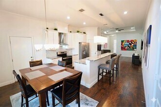 1439 Stella Ave in Dallas, TX - Building Photo - Building Photo