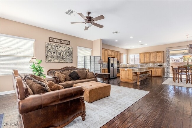 1041 Via St Lucia Pl in Henderson, NV - Building Photo - Building Photo