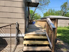 2401 Waltz Ave in Warren, MI - Building Photo - Building Photo