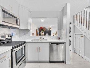 6747 Sienna Club Dr in Lauderhill, FL - Building Photo - Building Photo