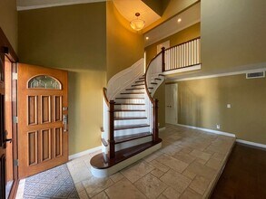 8442 Crimson Cir in Huntington Beach, CA - Building Photo - Building Photo