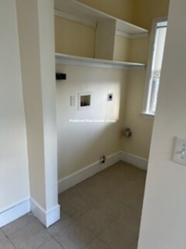 51 Dakota St, Unit 3 in Boston, MA - Building Photo - Building Photo