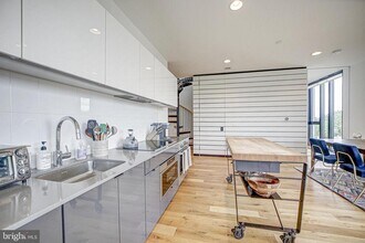 57 N St NW in Washington, DC - Foto de edificio - Building Photo