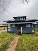 1410 18th St in Port Arthur, TX - Building Photo
