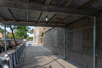 1100 Grand Concourse in Bronx, NY - Building Photo - Building Photo