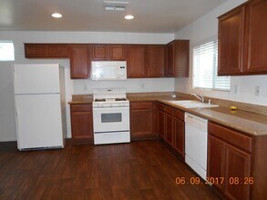 4748 Arroyo Seco Dr in Las Vegas, NV - Building Photo - Building Photo