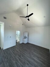 7603 Carver Ave in Austin, TX - Building Photo - Building Photo