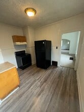 1502 E Indiana St in Evansville, IN - Building Photo - Building Photo