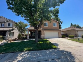 2858 Screech Owl Way in Sacramento, CA - Building Photo