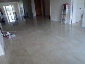 1301 NE 7th St in Hallandale Beach, FL - Building Photo - Building Photo