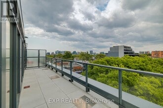 5-605 Lakeview Ave in Toronto, ON - Building Photo - Building Photo