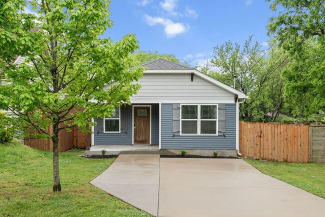 298C Garner Ave in Nashville, TN - Building Photo - Building Photo