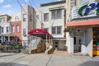 159 Palisade Ave in Jersey City, NJ - Building Photo - Building Photo