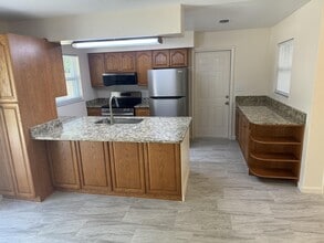 970 Butia St in Merritt Island, FL - Building Photo - Building Photo