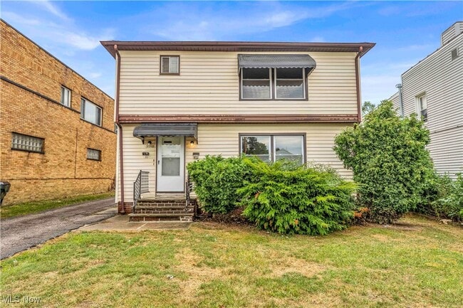 property at 9318 Garfield Blvd