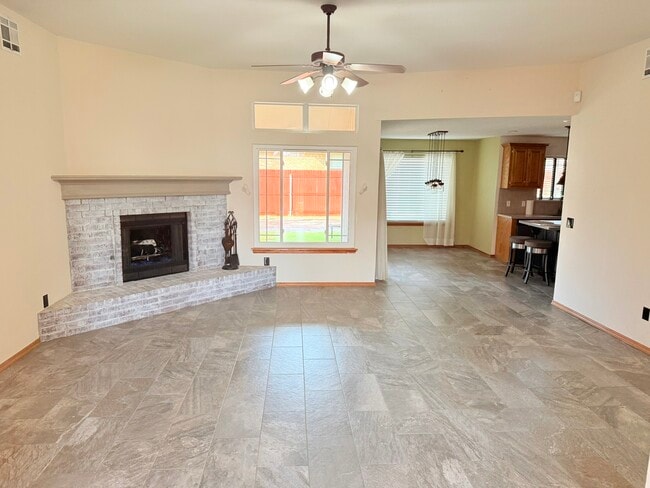 700 Eastview Dr in Yukon, OK - Building Photo - Building Photo