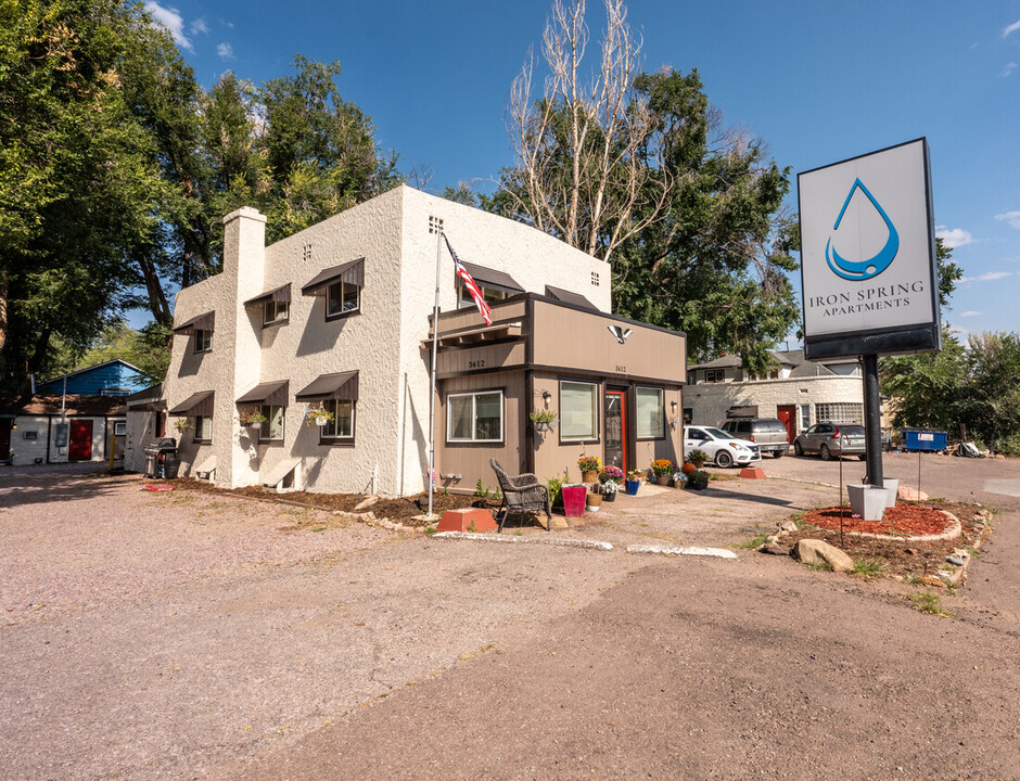 Iron Springs in Colorado Springs, CO - Building Photo