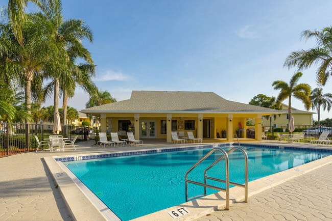 1002 Keystone Dr in Jupiter, FL - Building Photo - Building Photo