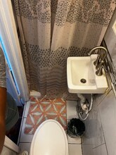 827 E 35th St-Unit -2 in Brooklyn, NY - Building Photo - Building Photo