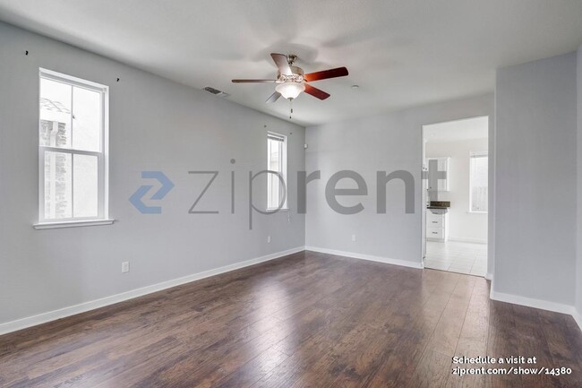 1830 Yellowwood Ave in Sacramento, CA - Building Photo - Building Photo