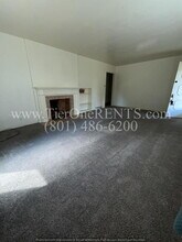 3056 S 2300 E in Salt Lake City, UT - Building Photo - Building Photo