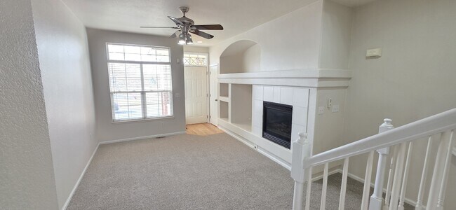 1381 S Dayton Ct in Denver, CO - Building Photo - Building Photo