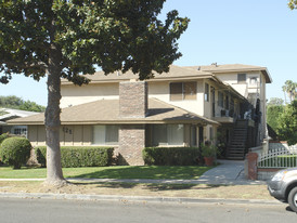 125 S Granada Ave Apartments