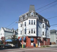 388-394 Wickenden St in Providence, RI - Building Photo - Building Photo