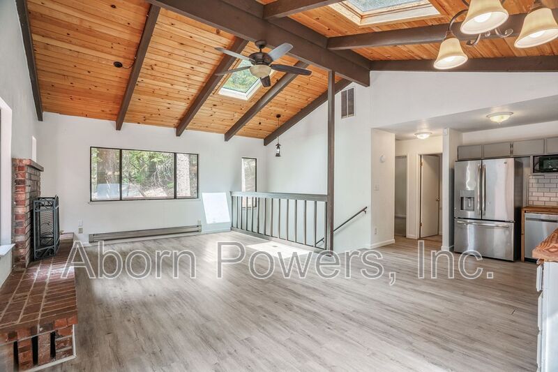 6290 Topaz Dr in Pollock Pines, CA - Building Photo