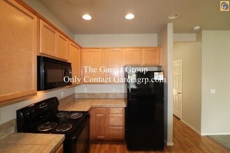 1461 SW Edgefield Meadows Terrace in Troutdale, OR - Building Photo - Building Photo
