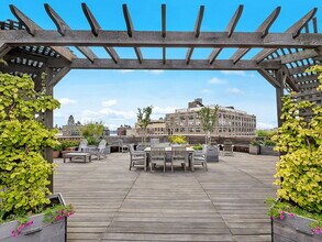 545 W 111th St in New York, NY - Building Photo - Building Photo