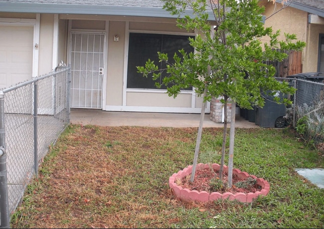 2657 McGregor Dr in Rancho Cordova, CA - Building Photo - Building Photo