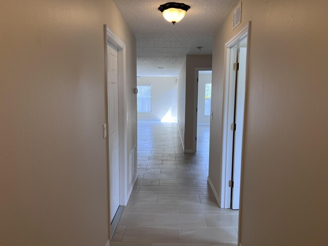 1620 Mason Terrace in Melbourne, FL - Building Photo - Building Photo