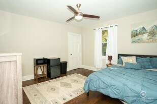 324 Stockton St in Statesville, NC - Building Photo