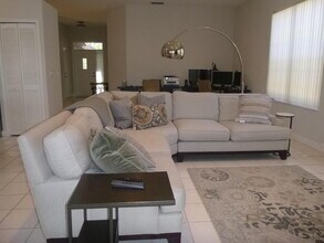 8265 Heritage Club Dr in West Palm Beach, FL - Foto de edificio - Building Photo